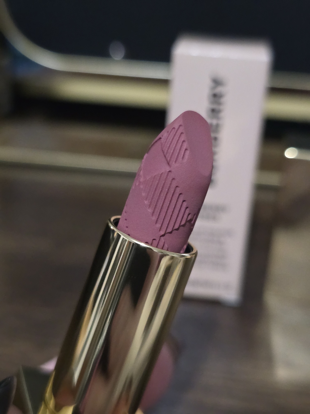 Burberry Kisses Matte Lipstick - Picture 7 of 7
